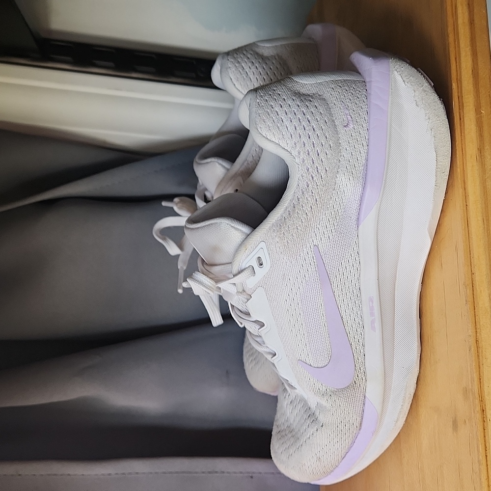 Nike Air Zoom Winflo 11 Sneakers